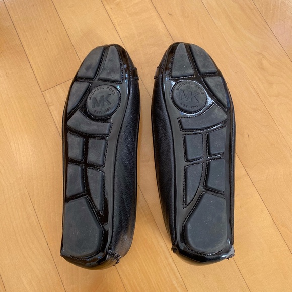 Michael Kors Lillie Leather Moccasin - Picture 3 of 5